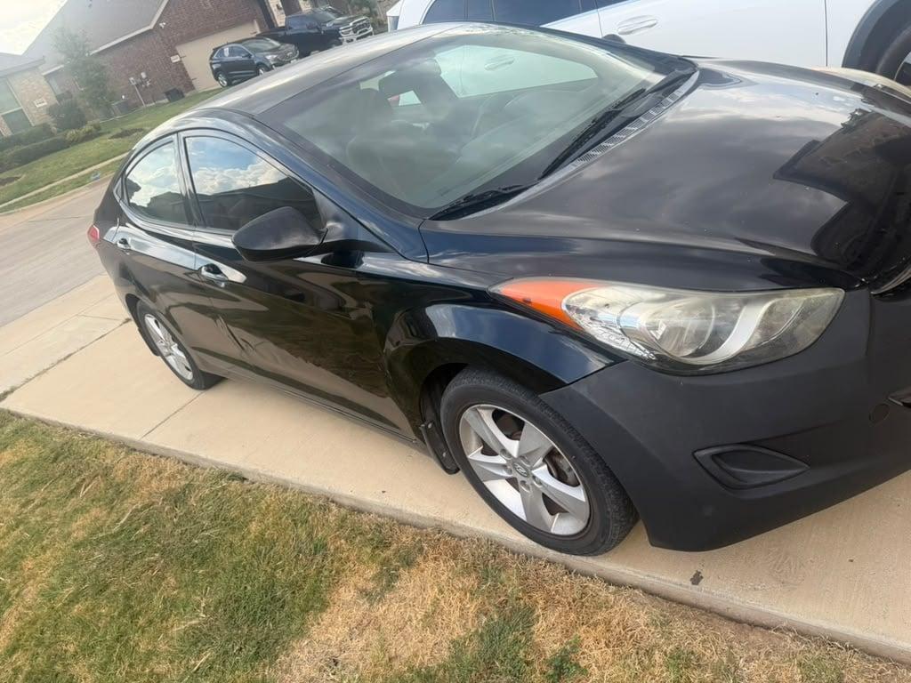 2012 Hyundai Elantra